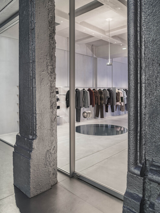 ALL U RE - Menswear Store / I/O architects - Interior Photography, Concrete