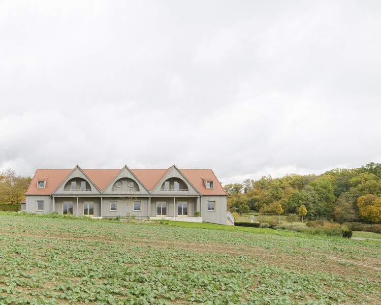 Semi-Detached House in Friedrichsruhe / larob. studio für architektur + Florian Nagler Architekten - Exterior Photography, Houses, Garden