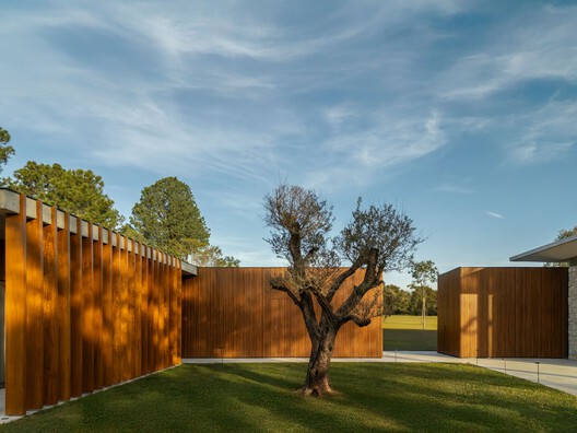 GC House / Estúdio Naia - Image 12 of 31