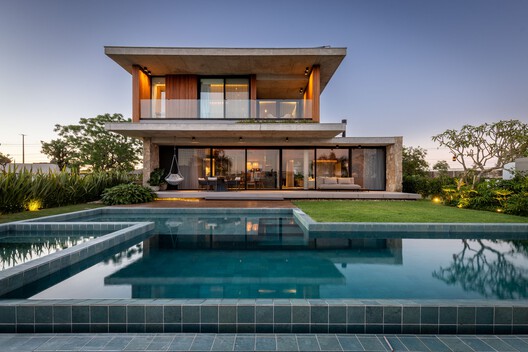 Casa Ilhas / RMK Arquitetura + Galeria 733 - Fotografia de Exterior, Balcão