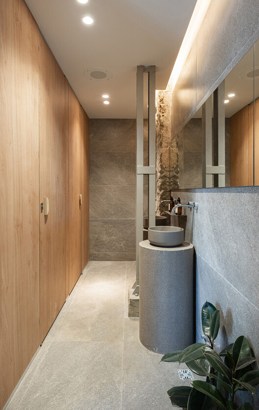 Mambo Restoran  / MURO estudio - Fotografía interior, Baño, Madera, Iluminación