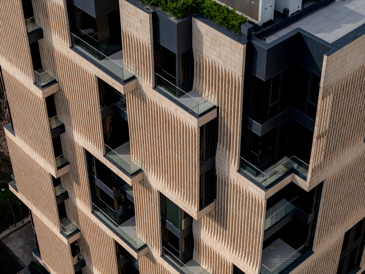 卢门住宅楼 / Next Office–Alireza Taghaboni - 室内图, 阳台