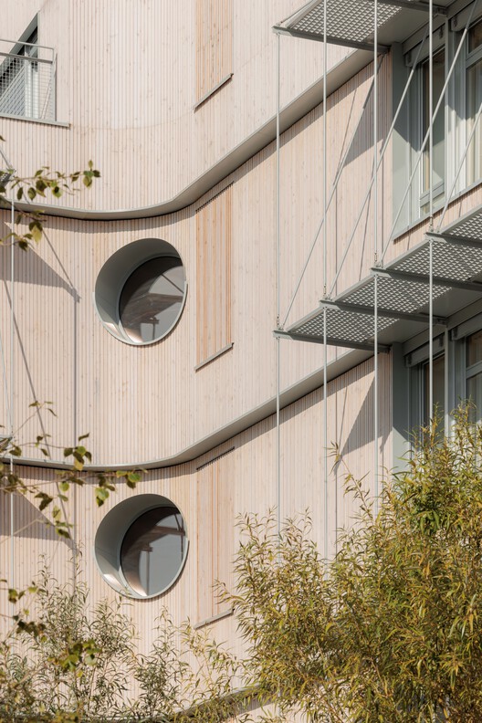 Dominique Frelaut School Group / Tectoniques Dominique Frelaut School Group / Tectoniques - Image 18 of 38