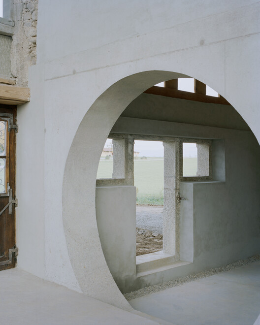 The Inverted Farm / Bard Yersin Architectes - Image 23 of 32