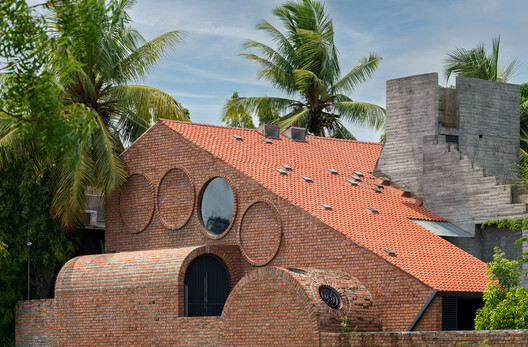 Rangmanch House / PMA madhushala Rangmanch House / PMA madhushala - Exterior Photography, Brick