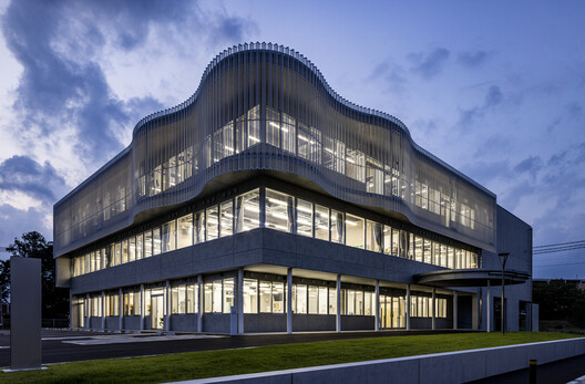 Tsuruoka City Shonai Nursing School / MIKAMI Architects - Image 14 of 19