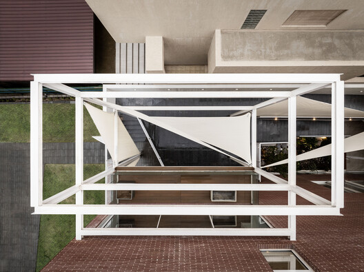 Shade House / Massive Order - Image 8 of 25