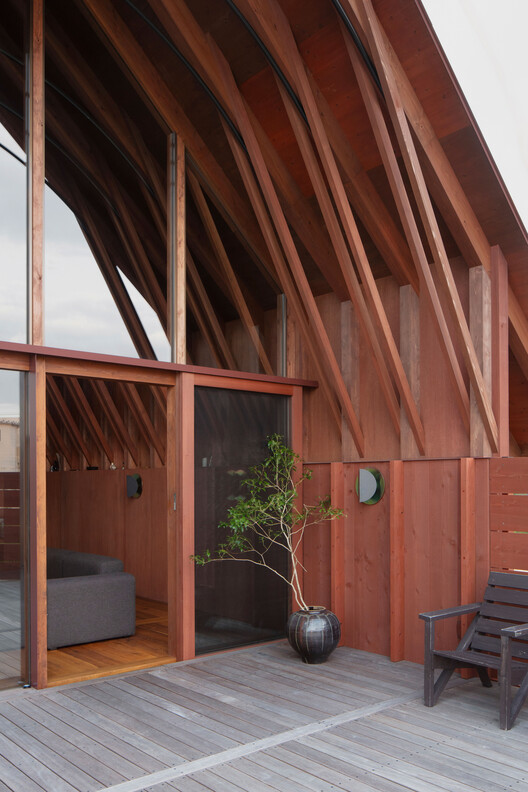 The Stable and the Orange Barn / Nobuyasu Hattori + Shota Koga - Interior Photography, Wood