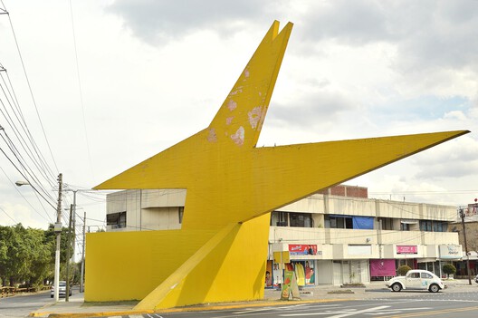 When Art Came First: Spatial Experiments That Shaped Architecture in Latin America - Image 14 of 16