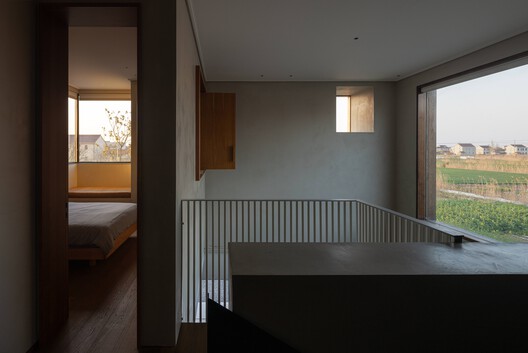 East Courtyard / Benzhe Design - Interior Photography, Wood, Balcony