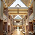 Níall McLaughlin Receives the 2026 RIBA Royal Gold Medal for Architecture - Image 4 of 4