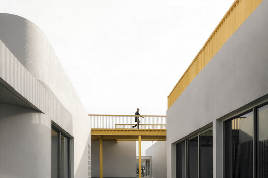 My Front Yard / Architectkidd My Front Yard / Architectkidd - Exterior Photography, Concrete