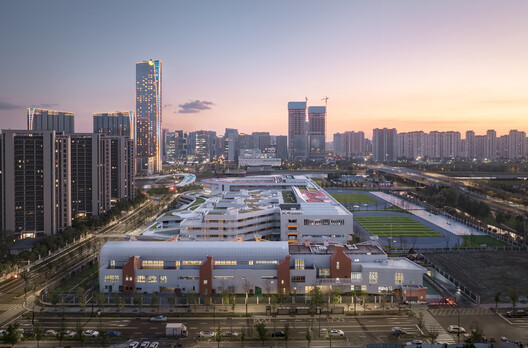 Kangsheng Road Education Complex / SEU-ARCH + ZRADI + UA GROUP - Image 10 of 40