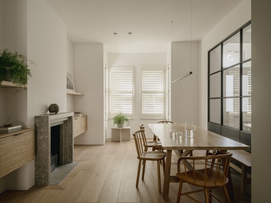 Komorebi Family Home / ConForm Komorebi Family Home / ConForm - Interior Photography, Dining room, Wood, Lighting, Chair