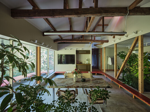 Engawa in Ninotaira / HAMS and, Studio