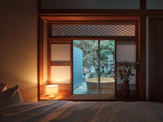 Engawa in Ninotaira / HAMS and, Studio - Interior Photography, Bedroom, Wood