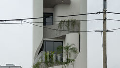 HOIKIENG19 House / Hinzstudio