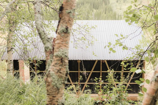 Fireplace Shelter - Gløde / MA/CO - Matières Communes - Image 8 of 23