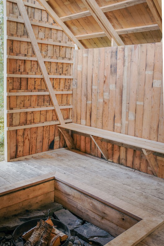 Fireplace Shelter - Gløde / MA/CO - Matières Communes - Image 12 of 23