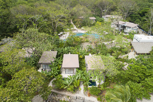 Tropical Hotels in Costa Rica: Six Projects to Explore Climate-Sensitive Architecture in Central America - Image 4 of 9