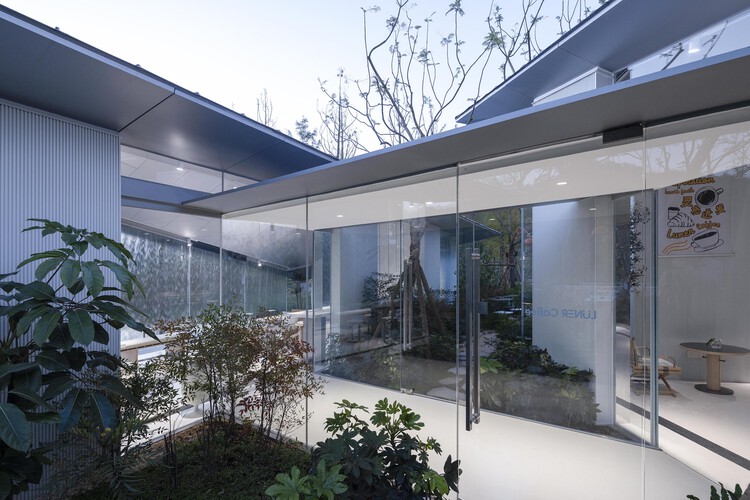 重庆麓悦江城咖啡厅 / 万华研发 + 直现建筑 - 建筑图, 玻璃