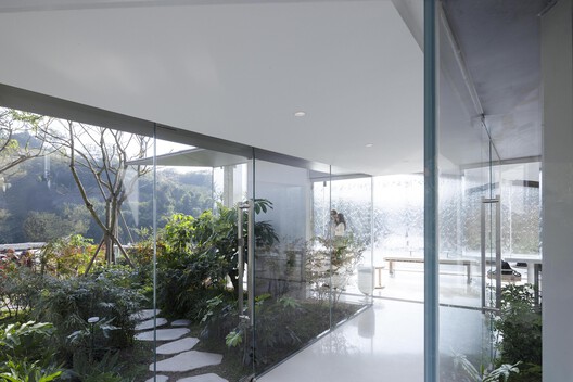 Chongqing Luxerivers Café / Wide Horizon + Epiphany Architects - Image 22 of 36