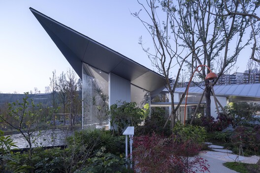 Chongqing Luxerivers Café / Wide Horizon + Epiphany Architects - Image 16 of 36