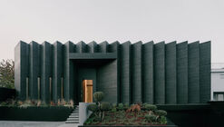 Inverted House / TIMM