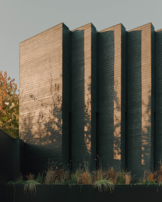 Inverted House / TIMM Inverted House / TIMM - Exterior Photography