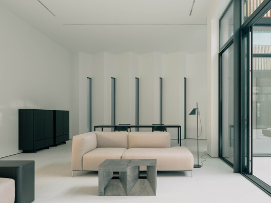 Inverted House / TIMM Inverted House / TIMM - Interior Photography, Living Room, Chair