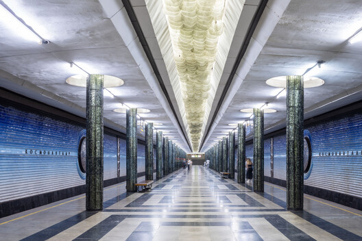 Tashkent Architecture City Guide: Ten Buildings of Soviet Hybrid Modernism Tashkent Architecture City Guide: Ten Buildings of Soviet Hybrid Modernism - Image 4 of 17