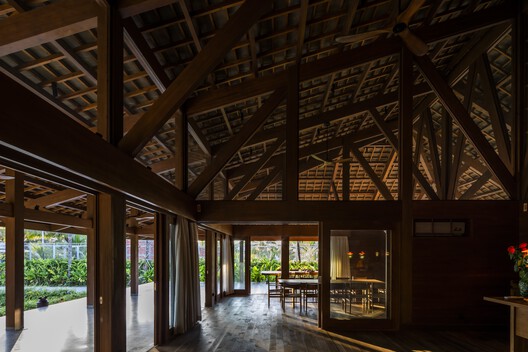 Ben Tre Buddhist Temple & Ancestral Hall / VTN Architects (Vo Trong Nghia Architects) - Interior Photography, Wood, Beam