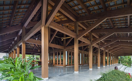 Ben Tre Buddhist Temple & Ancestral Hall / VTN Architects (Vo Trong Nghia Architects) - Interior Photography, Beam, Column