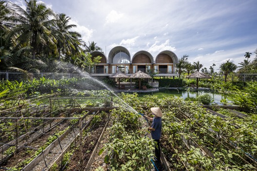 Ben Tre Bungalow  / VTN Architects (Vo Trong Nghia Architects) - Exterior Photography, Garden