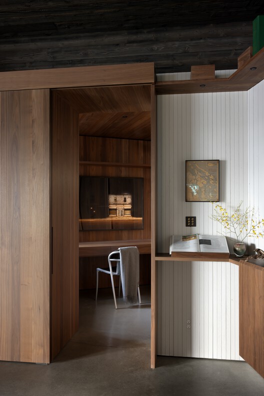 91.0 House / Omer Arbel - Interior Photography, Kitchen, Wood