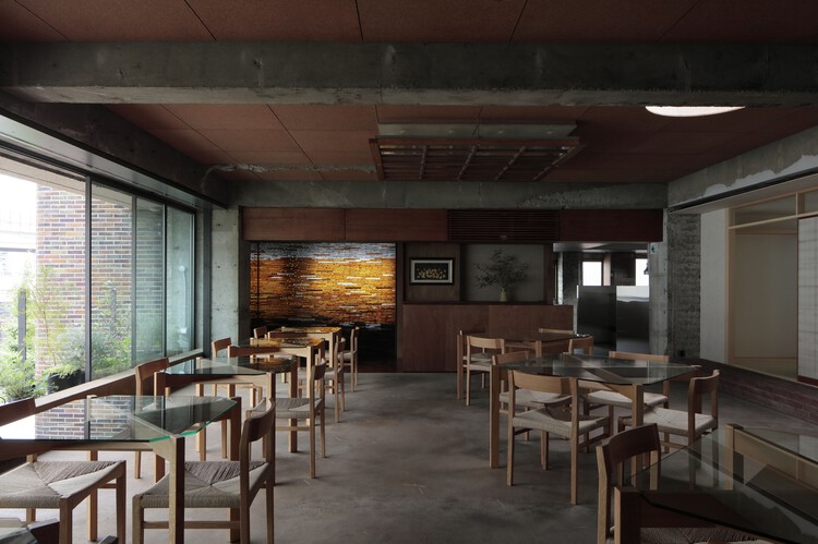 Dining Above the Depot / mtthw - Image 2 of 30