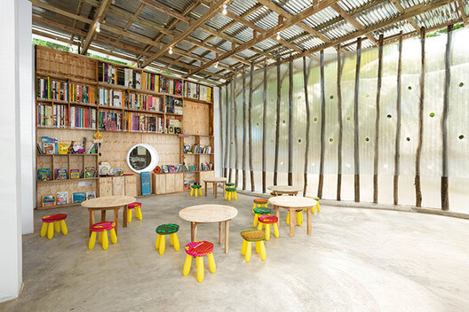 Lei Wa Lakom Library / Parallel Studio - Image 3 of 18