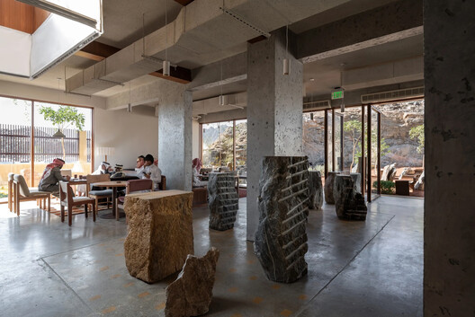 Peacock Hail Cafe / movs studio - Interior Photography