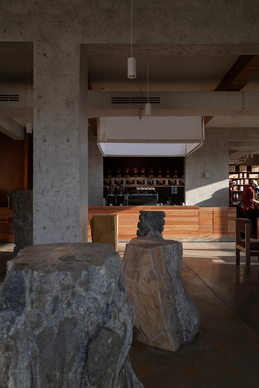 Peacock Hail Cafe / movs studio - Interior Photography, Kitchen, Wood, Column
