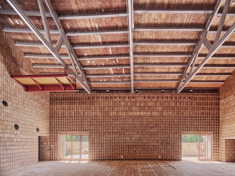 Flix 农业合作社改造 / Camps Felip Arquitecturia - 4 的图像 24