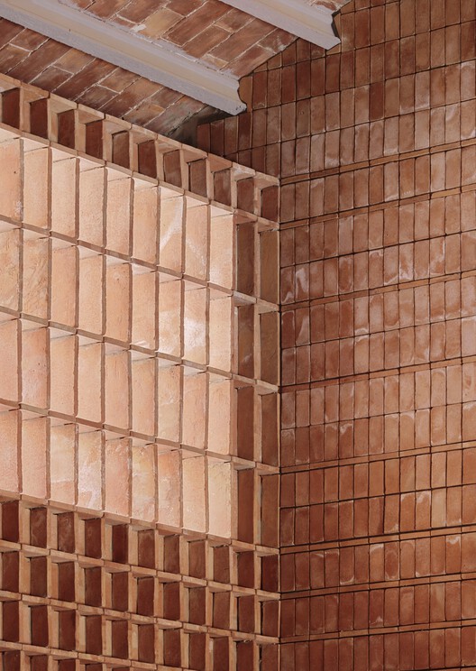 Rehabilitation of the Agricultural Cooperative for a Multipurpose and Cultural Space in Flix / Camps Felip Arquitecturia - Image 12 of 24