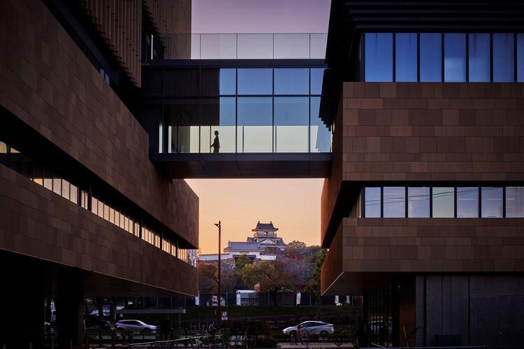 滨松磐田信用金库总行及总店 / Nikken Sekkei - 室内图