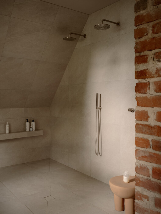 From the Shore Residence / MAJ - Mise à Jour - Image 20 of 26