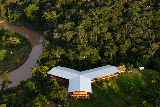 Sacred Yawanawa Village / Rosenbaum - Image 2 of 32