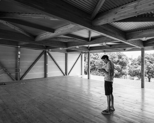 Sede Administrativa de la Asociación Tierra Indígena Xingu / 23 SUL + Santiago D'Ávila - Fotografía interior, Madera