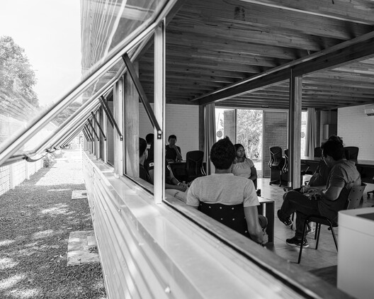 Sede Administrativa de la Asociación Tierra Indígena Xingu / 23 SUL + Santiago D'Ávila - Fotografía interior