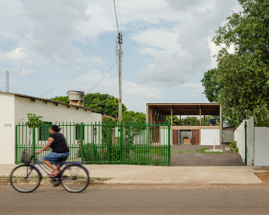Sede Administrativa de la Asociación Tierra Indígena Xingu / 23 SUL + Santiago D'Ávila - Fotografía exterior
