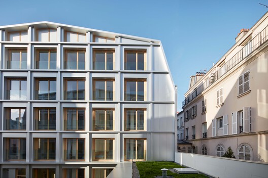 Parking Lot into Social Housing Residence / NZI Architectes - Exterior Photography, Facade, Balcony