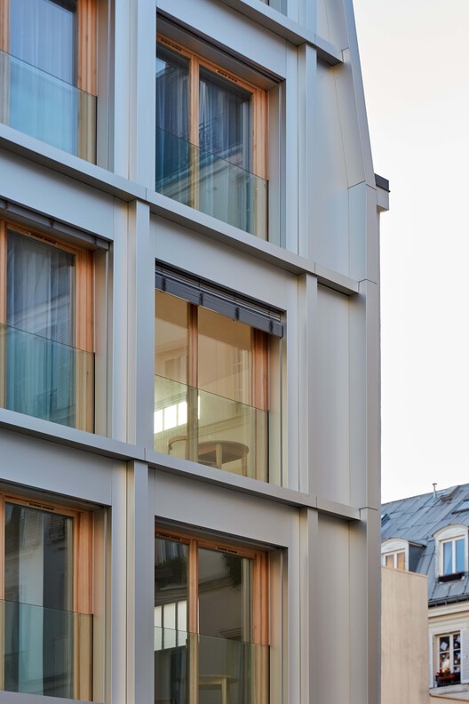 Parking Lot into Social Housing Residence / NZI Architectes - Interior Photography, Glass, Balcony