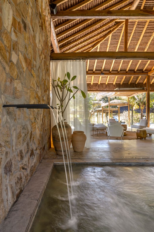 Spa / Angela Castilho Arquitetura e Interiores - Fotografia de Interiores, Madeira, Viga